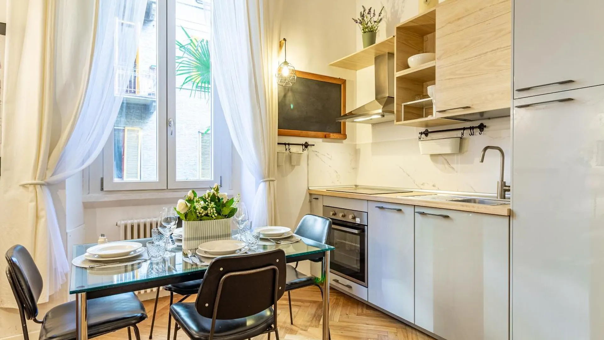 Casa Menabrea - 1 Min Dalla Metro Milano 0*,  İtalya
