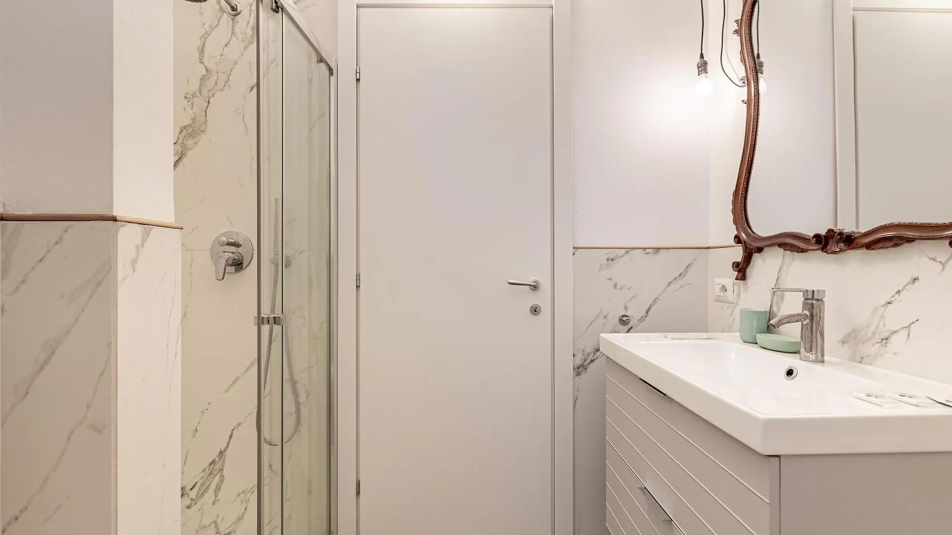 Casa Menabrea - 1 Min Dalla Metro Milan Italy